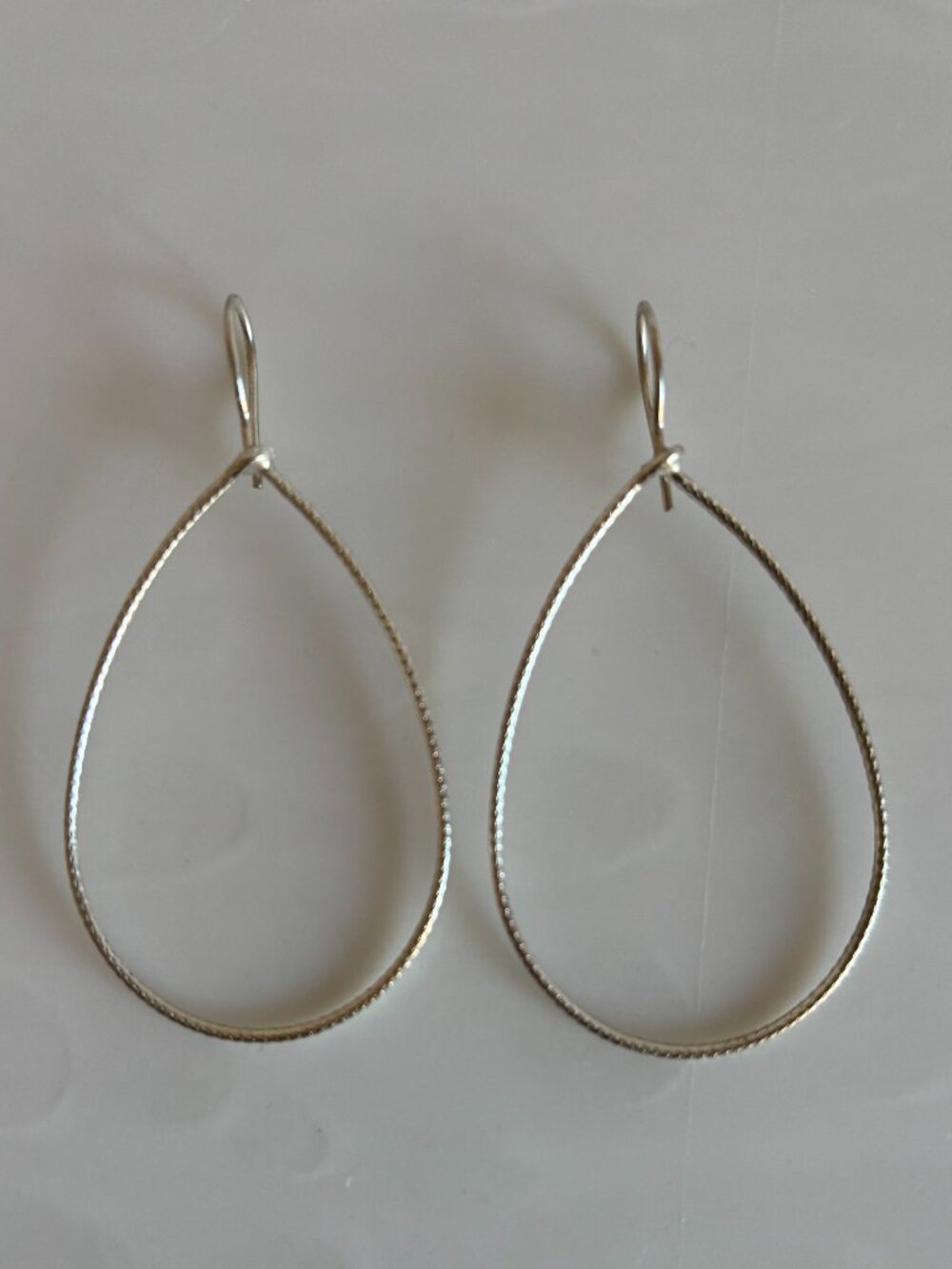 Silpada Sterling Silver Slimline Oval Hoop Earrings W2214 - Lasso :)